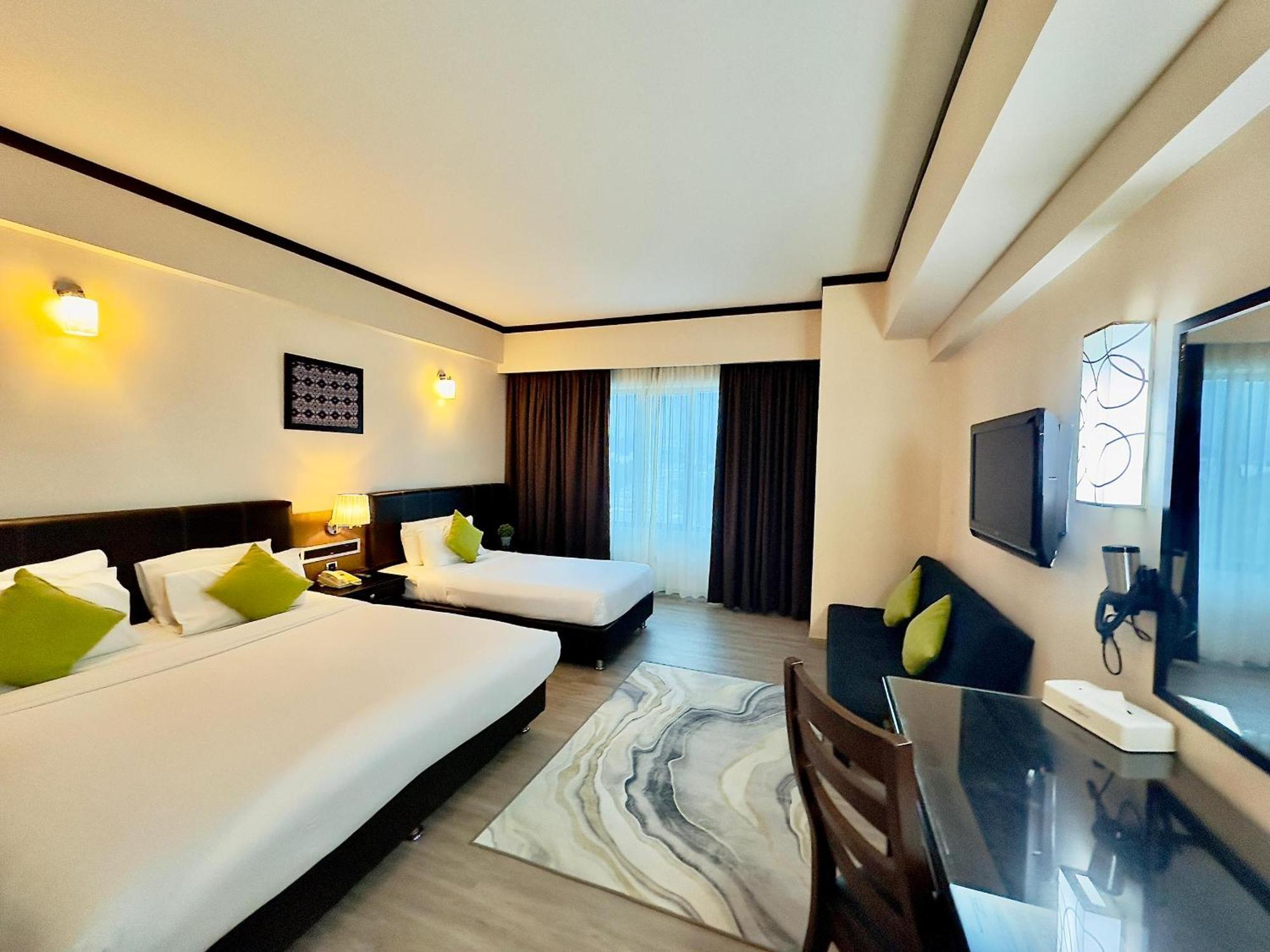 Kinta Riverfront Hotel & Suites Ipoh Exterior foto